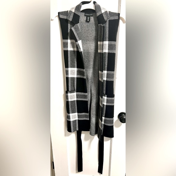 Adrienne Vittadini Plaid Pockets Collared Vest - Picture 1 of 5